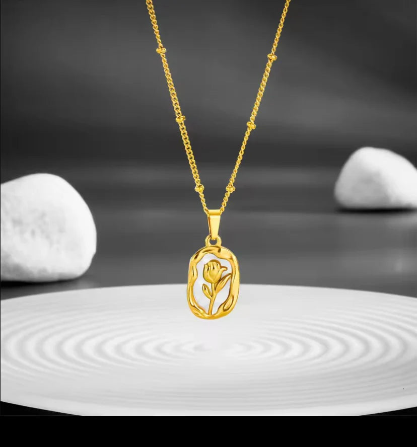 Rose Pendent (Stainless Steel)