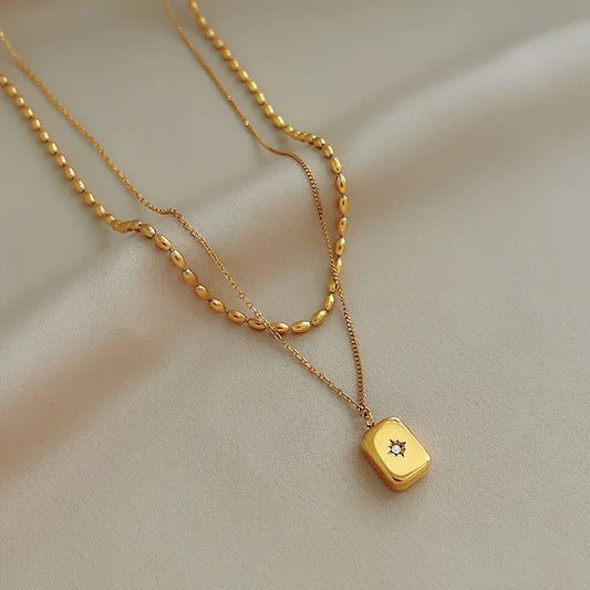 Gold necklace with a hexagonal pendant (Stainless Steel)
